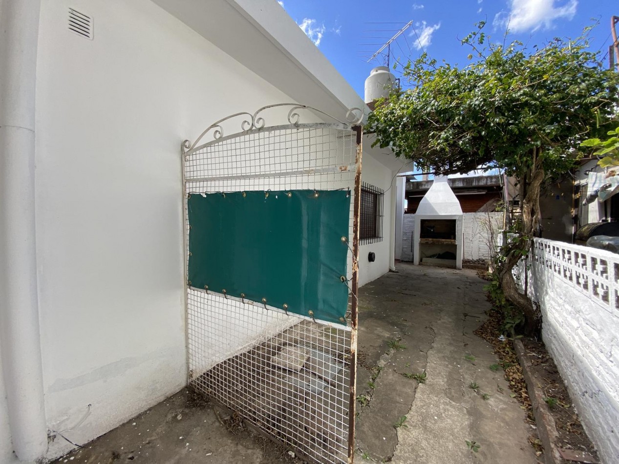 VENTA CASA PH APTO CREDITO TRES AMBIENTES PATIO COCHERA BELLA VISTA