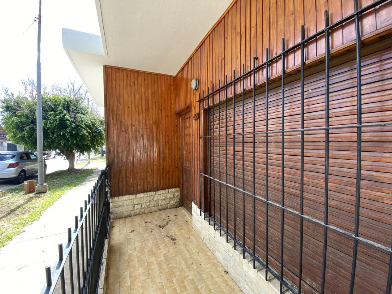 VENTA CASA PH APTO CREDITO TRES AMBIENTES PATIO COCHERA BELLA VISTA