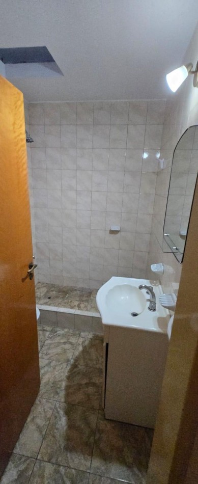 ALQUILER DUPLEX TRES AMBIENTES COCHERA PATIO SAN MIGUEL