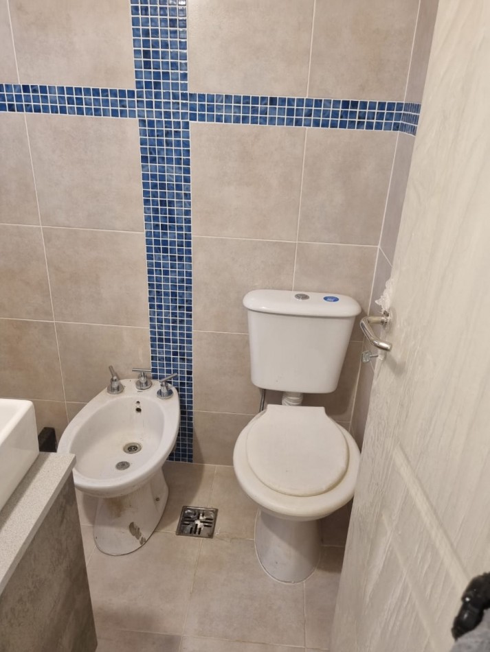 ALQUILER DUPLEX DOS AMBIENTES PATIO COCHERA SAN MIGUEL 