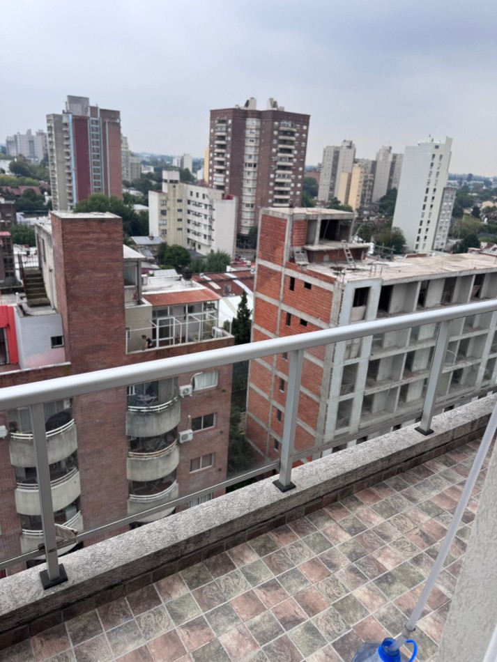 VENTA MONOAMBIENTE AMPLIO BALCON SAN MIGUEL CENTRO