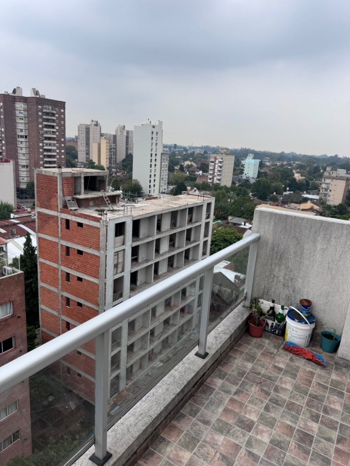 VENTA MONOAMBIENTE AMPLIO BALCON SAN MIGUEL CENTRO