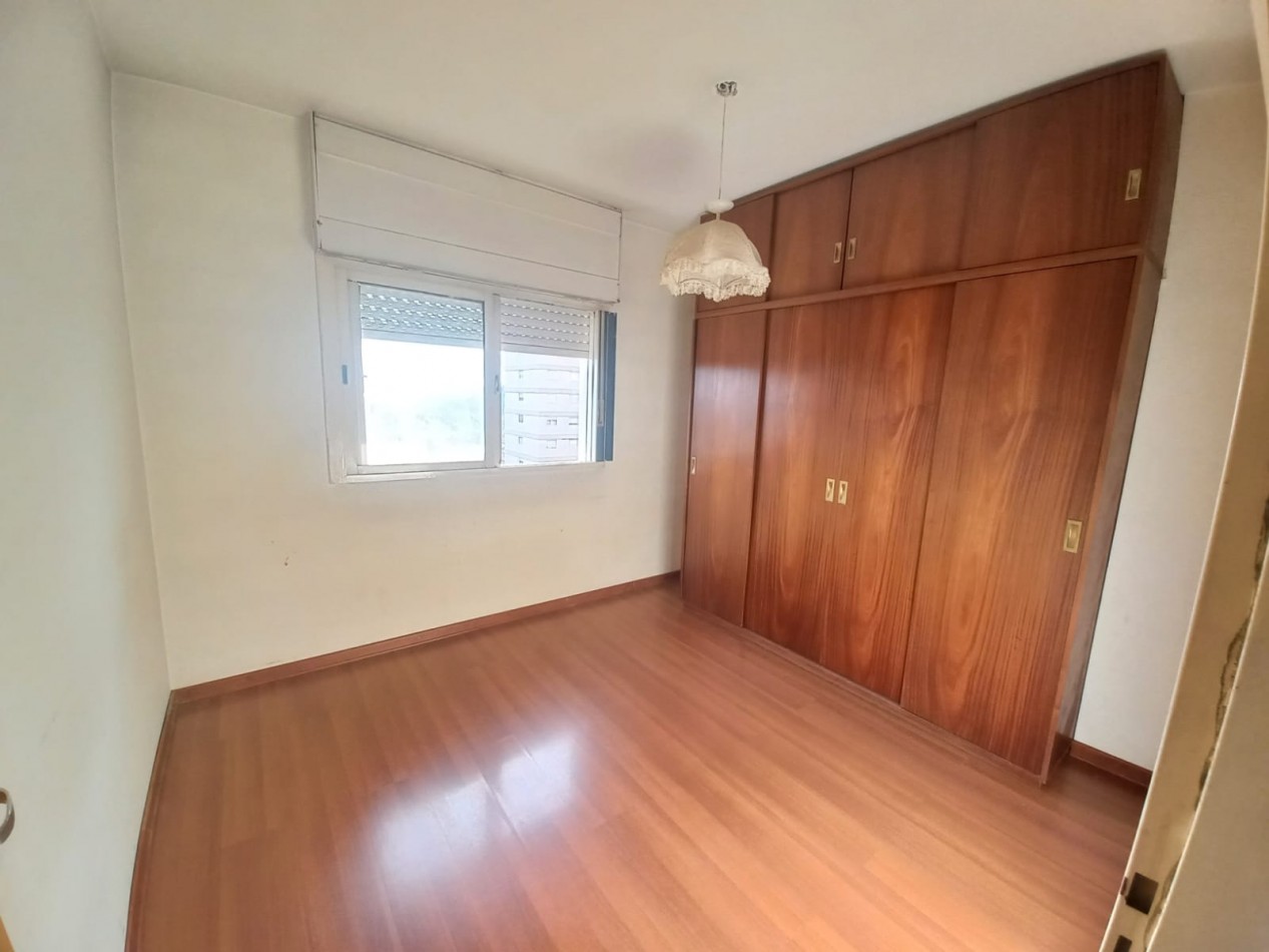 VENTA TRES AMBIENTES CON BALCON COCHERA MUÑIZ SAN MIGUEL