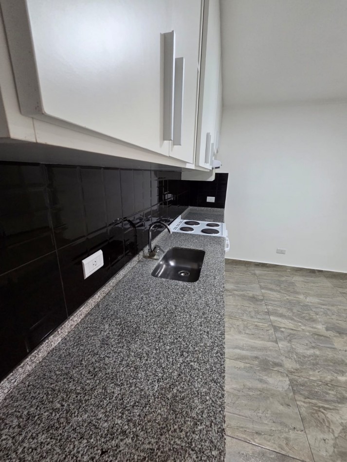 ALQUILER TRES AMBIENTES APTO PROFESIONAL SAN MIGUEL 