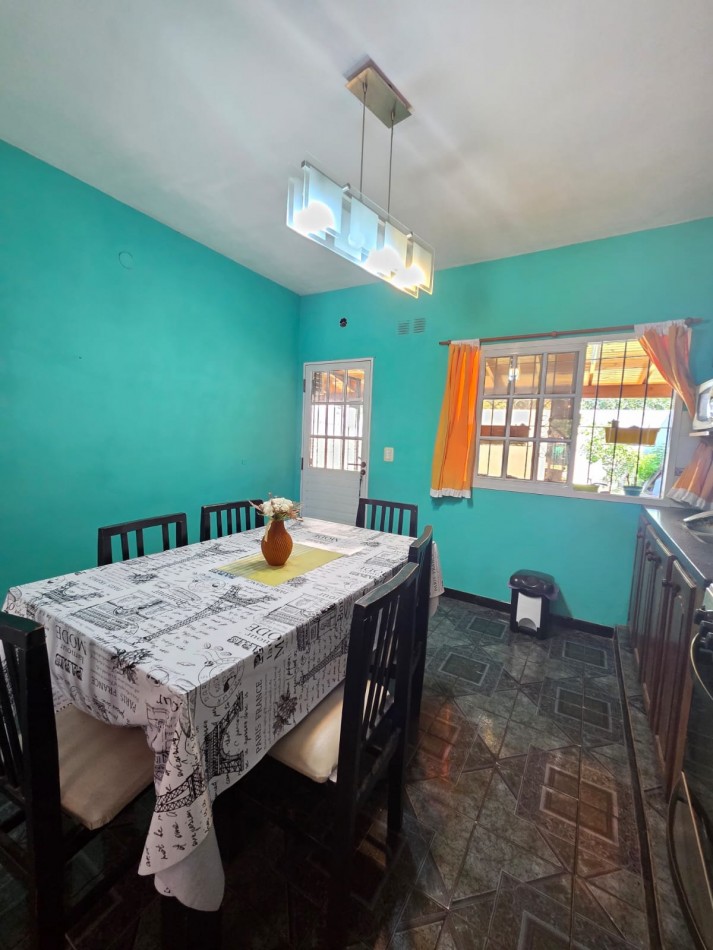 ALQUILER CASA TRES AMBIENTES CON COCHERA Y PARQUE SAN MIGUEL