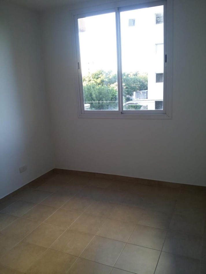 ALQUILER DOS AMBIENTES SAN MIGUEL MUÑIZ CON BALCON