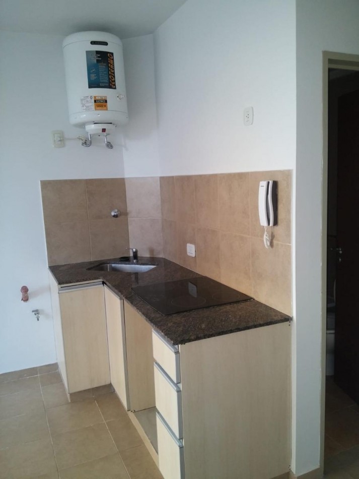 ALQUILER DOS AMBIENTES SAN MIGUEL MUÑIZ CON BALCON