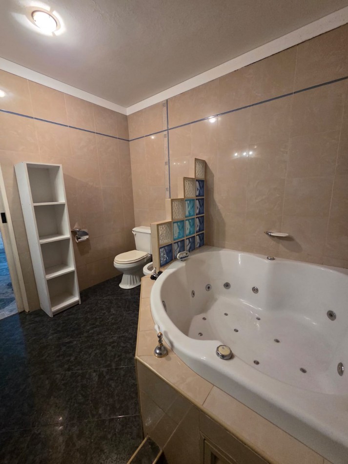 ALQUILER TRES AMBIENTES PARQUE COCHERA SAN MIGUEL CENTRO