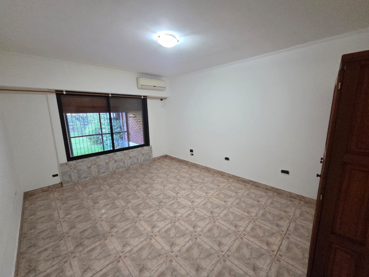 ALQUILER TRES AMBIENTES PARQUE COCHERA SAN MIGUEL CENTRO