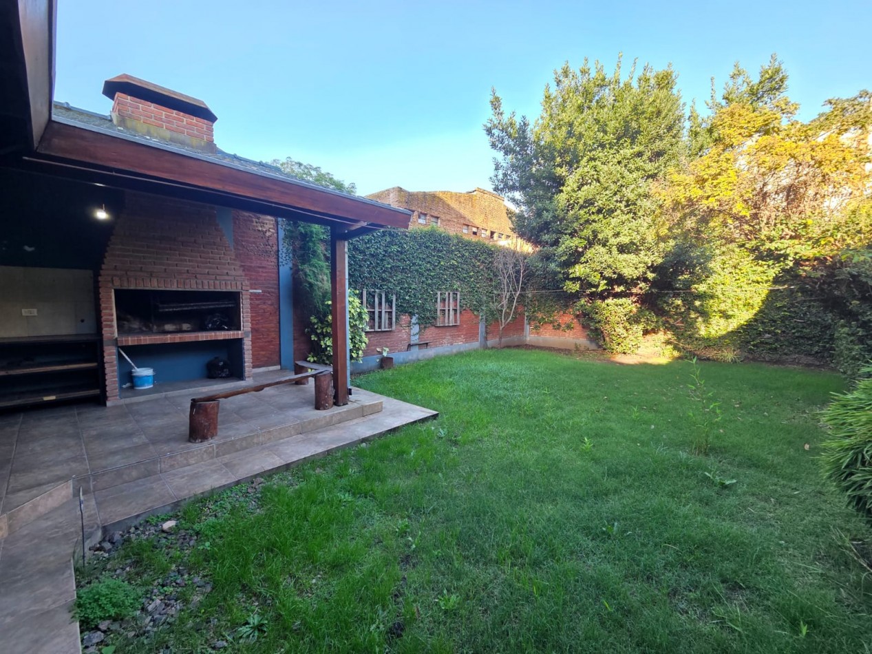 ALQUILER TRES AMBIENTES PARQUE COCHERA SAN MIGUEL CENTRO