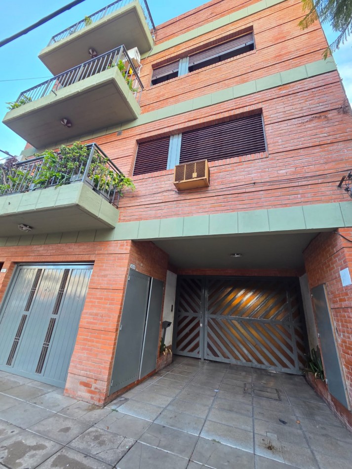 ALQUILER TRES AMBIENTES PARQUE COCHERA SAN MIGUEL CENTRO