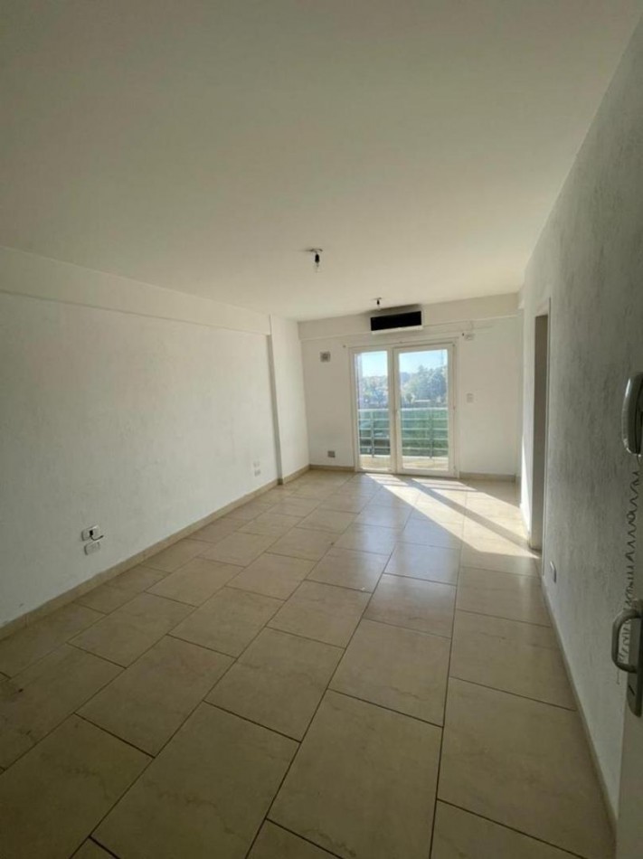 VENTA MONOAMBIENTE CON BALCON SAN MIGUEL