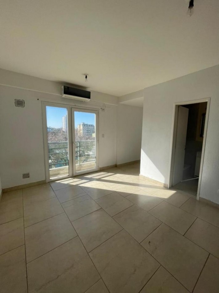 VENTA MONOAMBIENTE CON BALCON SAN MIGUEL