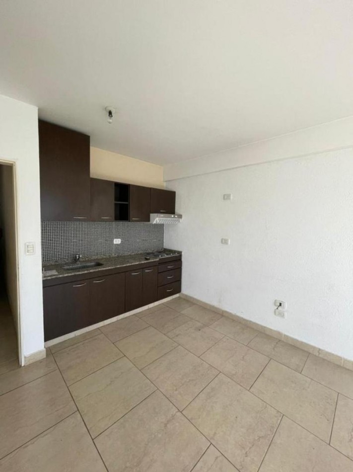 VENTA MONOAMBIENTE CON BALCON SAN MIGUEL