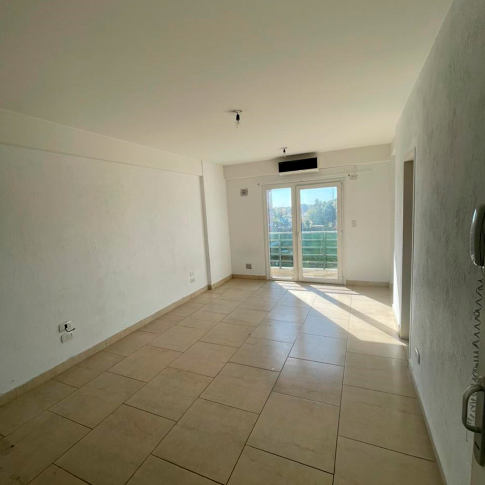 VENTA MONOAMBIENTE CON BALCON SAN MIGUEL