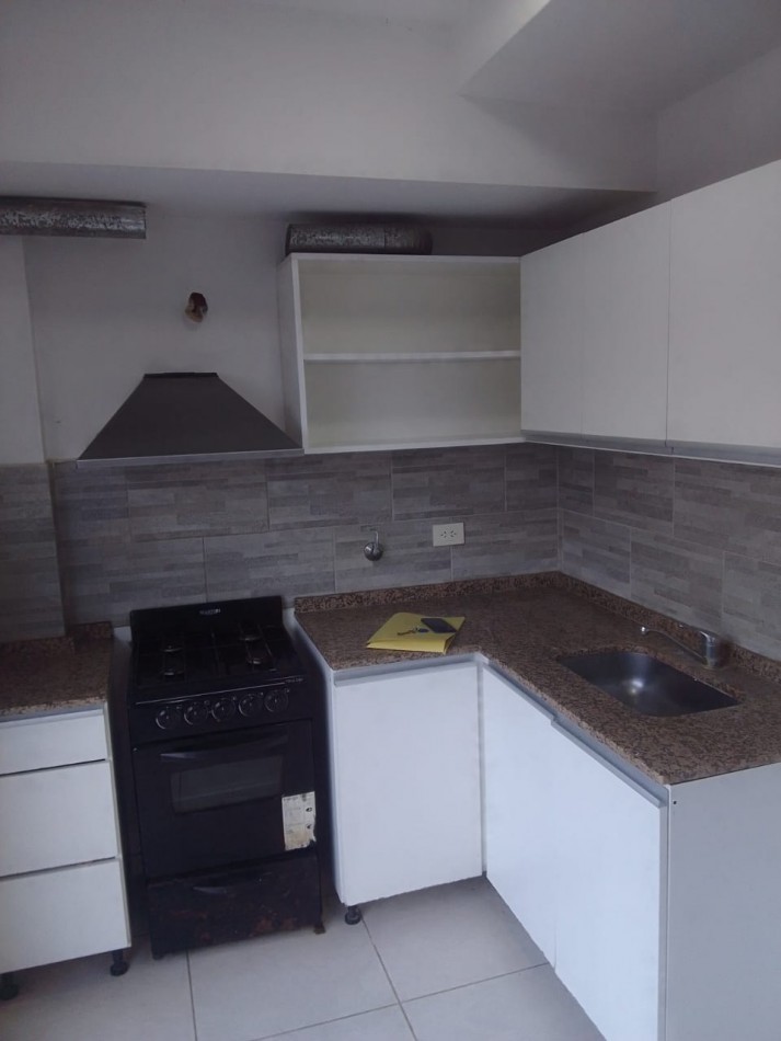 ALQUILER MONOAMBIENTE CON DOBLE BALCON SAN MIGUEL CENTRO 