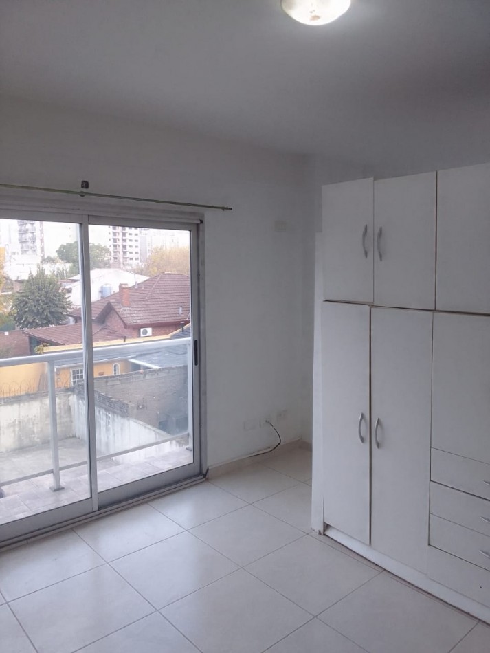 ALQUILER MONOAMBIENTE CON DOBLE BALCON SAN MIGUEL CENTRO 