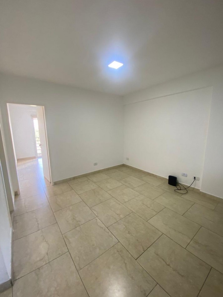 VENTA APTO CREDITO DOS AMBIENTES CON BALCON SAN MIGUEL