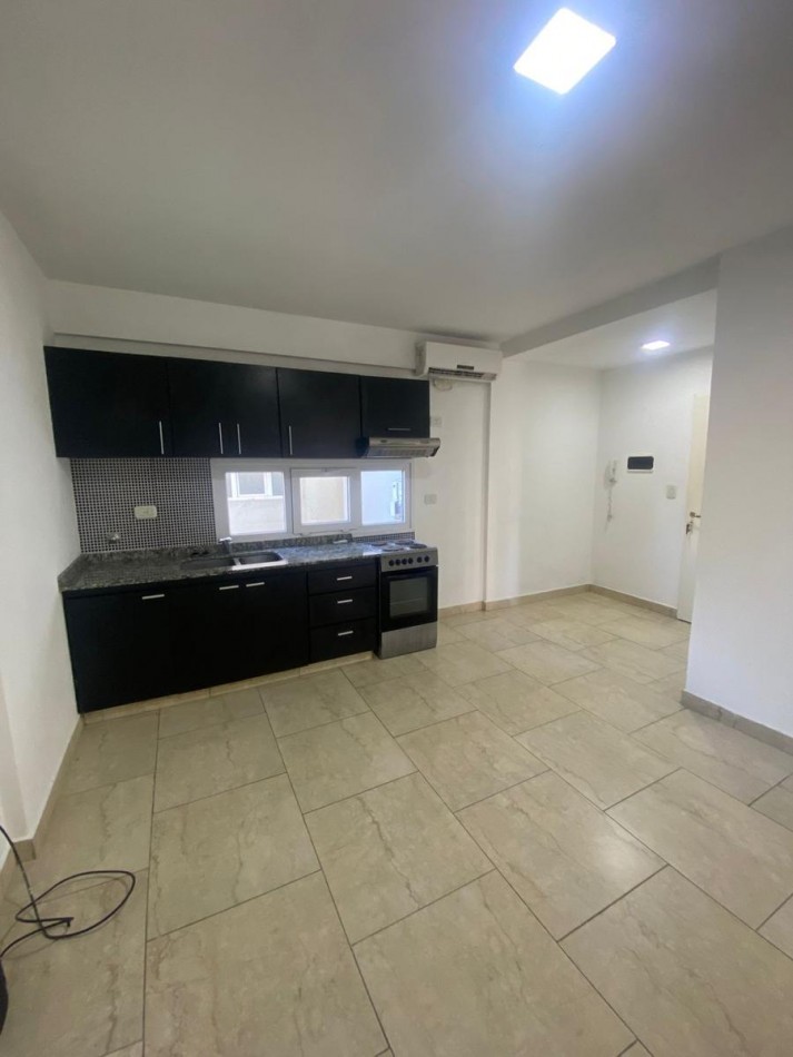 VENTA APTO CREDITO DOS AMBIENTES CON BALCON SAN MIGUEL