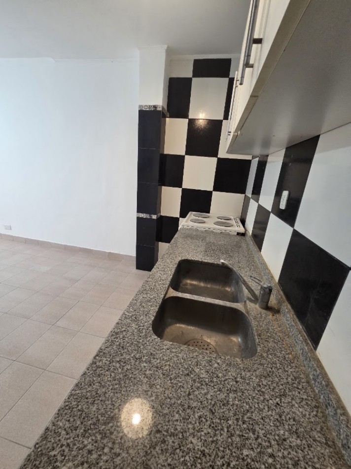 VENTA APTO CREDITO DUPLEX DOS AMBIENTES SAN MIGUEL CENTRO
