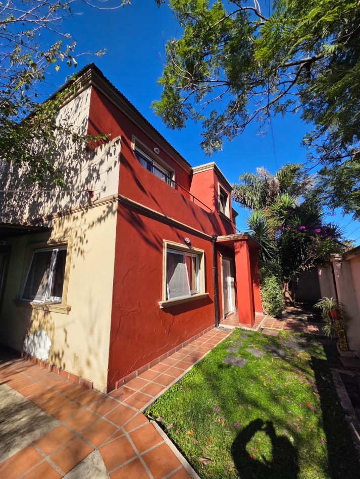VENTA APTO CREDITO CASA CINCO AMBIENTES COCHERA PATIO SAN MIGUEL BARRIO EL TATO