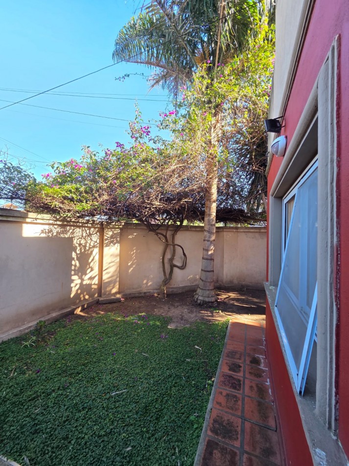 VENTA APTO CREDITO CASA CINCO AMBIENTES COCHERA PATIO SAN MIGUEL BARRIO EL TATO