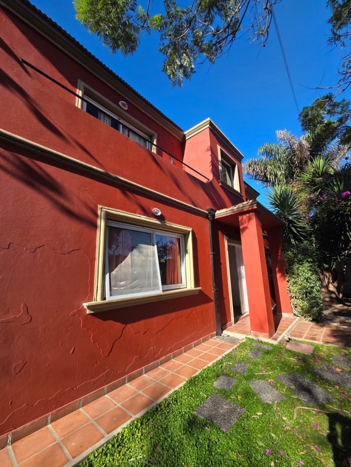 VENTA APTO CREDITO CASA CINCO AMBIENTES COCHERA PATIO SAN MIGUEL BARRIO EL TATO