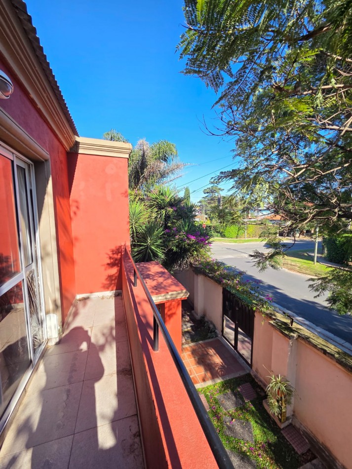 VENTA APTO CREDITO CASA CINCO AMBIENTES COCHERA PATIO SAN MIGUEL BARRIO EL TATO
