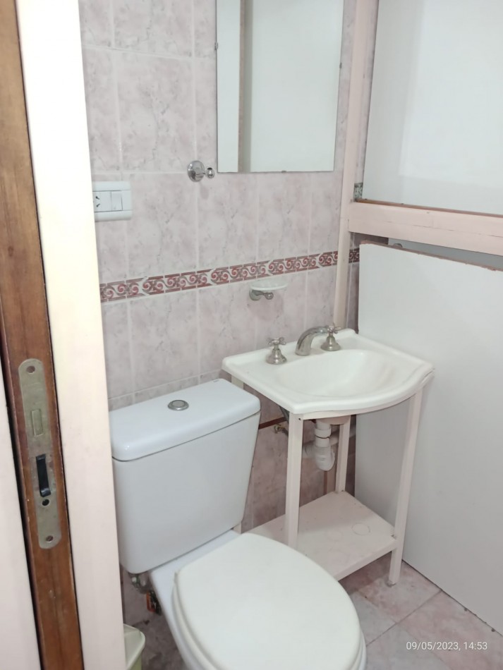 ALQUILER CASA CUATRO AMBIENTES CON PARQUE COCHERA PILETA LOS POLVORINES