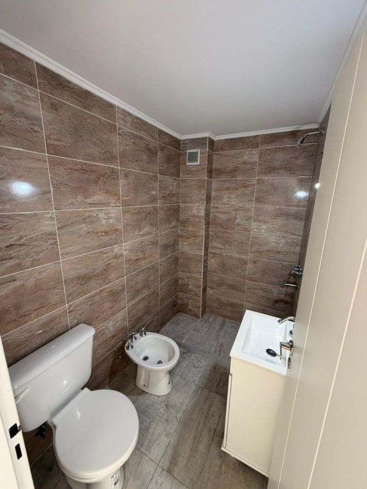 VENTA MONOAMBIENTE CON BALCON SAN MIGUEL CENTRO 