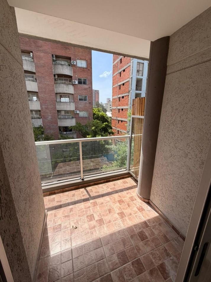 VENTA MONOAMBIENTE CON BALCON SAN MIGUEL CENTRO 