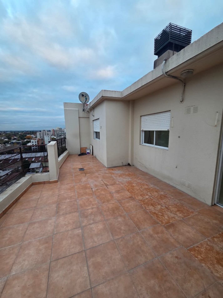 ALQUILER TRES AMBIENTES TERRAZA BALCON COCHERA SAN MIGUEL CENTRO