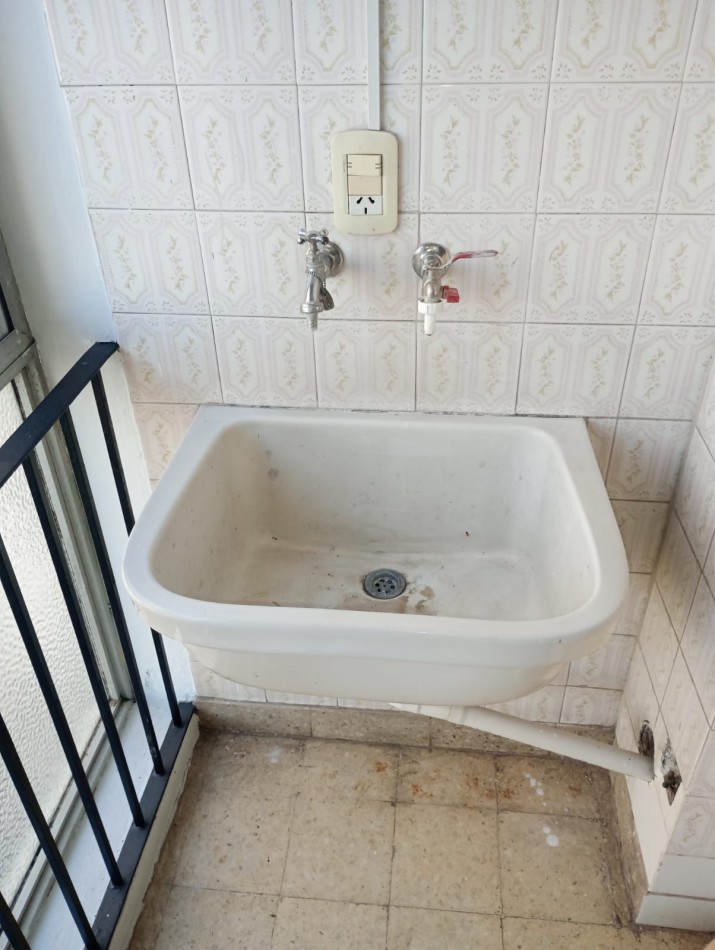 ALQUILER DOS AMBIENTES CON BALCON MUÑIZ CENTRO