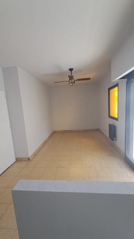 ALQUILER DOS AMBIENTES CON BALCON MUÑIZ CENTRO