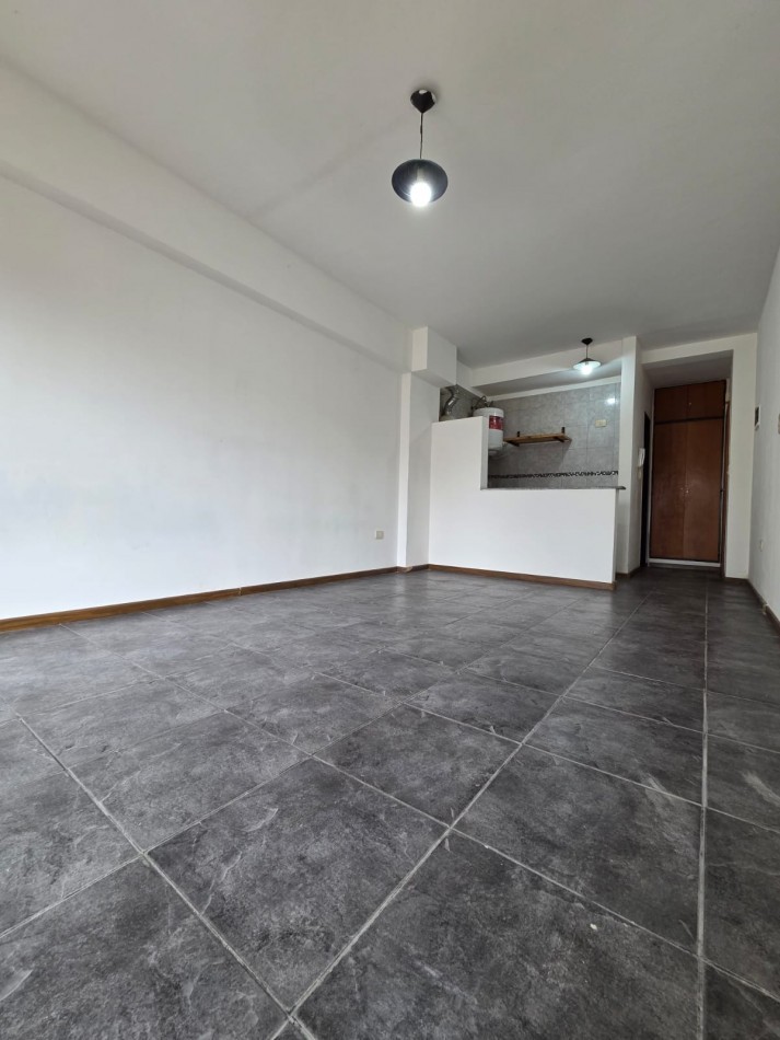 VENTA APTO CREDITO MONOAMBIENTE CON BALCON SAN MIGUEL