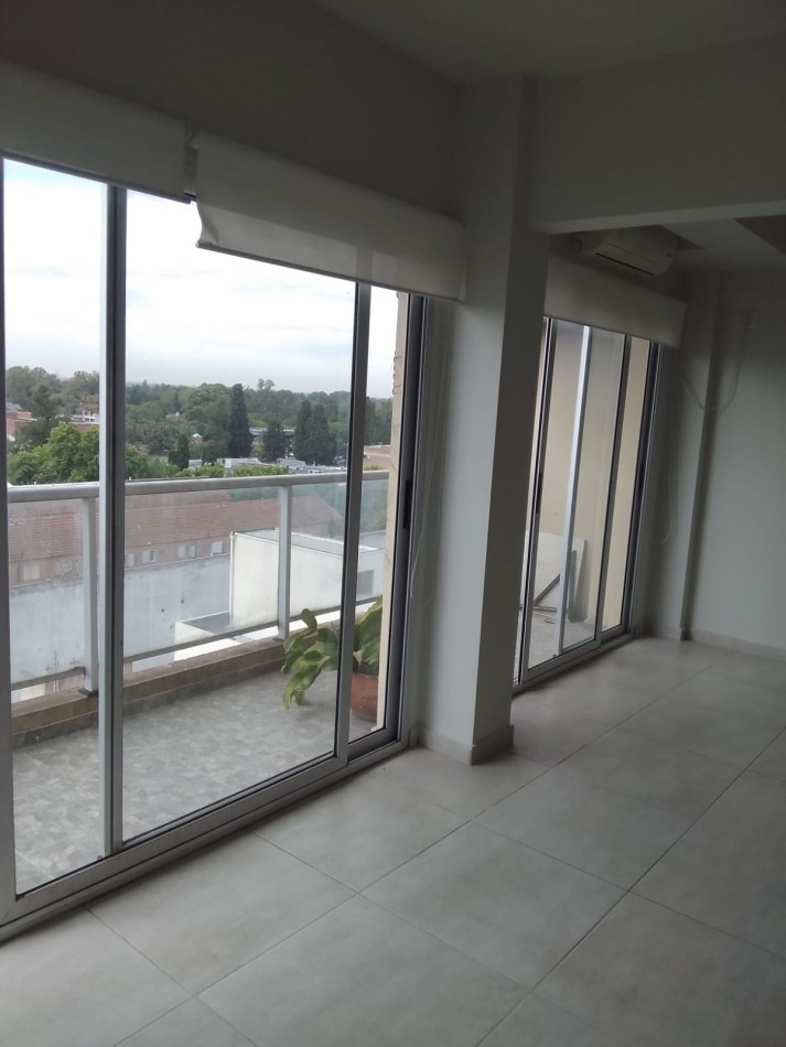 ALQUILER MONOAMBIENTE CON BALCON Y COCHERA SAN MIGUEL MUÑIZ 