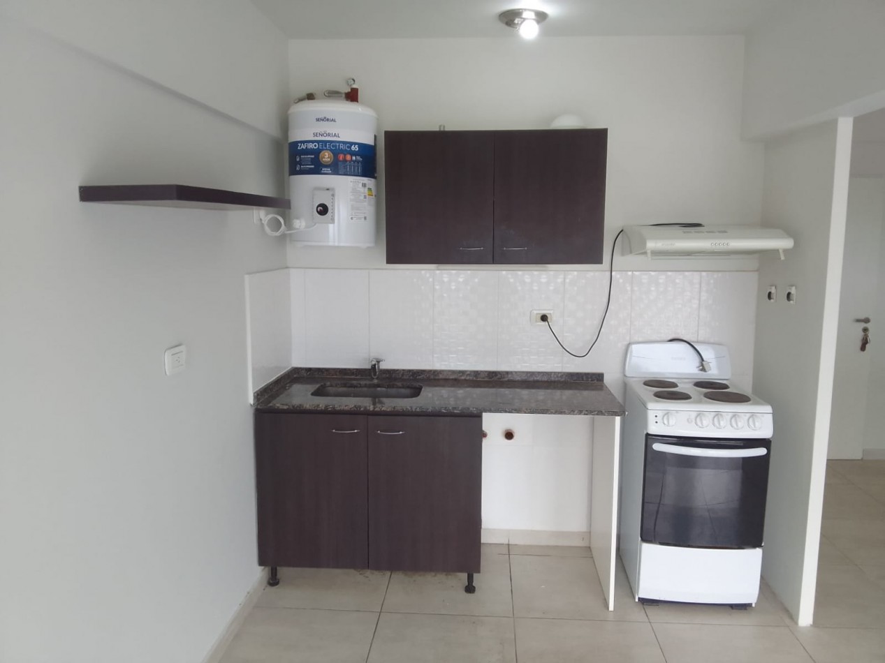 ALQUILER MONOAMBIENTE CON BALCON Y COCHERA SAN MIGUEL MUÑIZ 