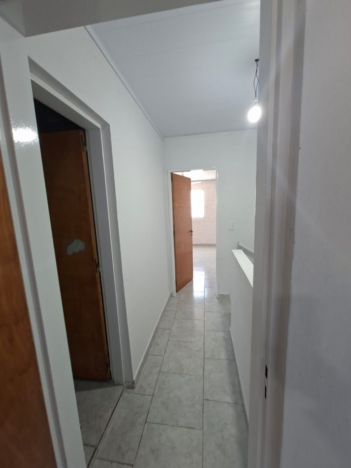 ALQUILER DUPLEX TRES AMBIENTES LOS POLVORINES 