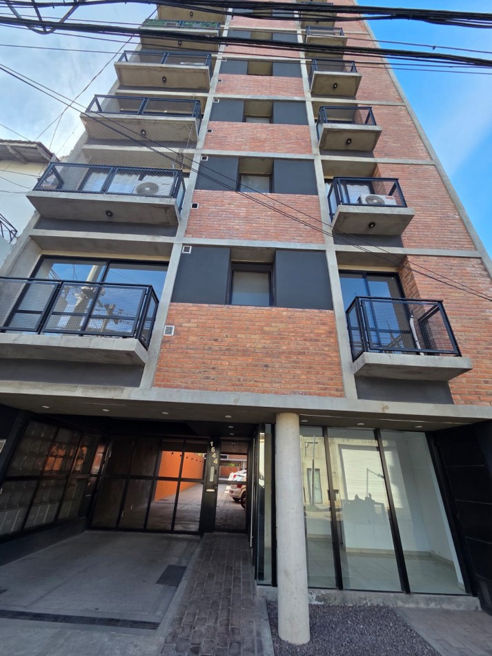 ALQUILER DOS AMBIENTES CON BALCON SAN MIGUEL CENTRO