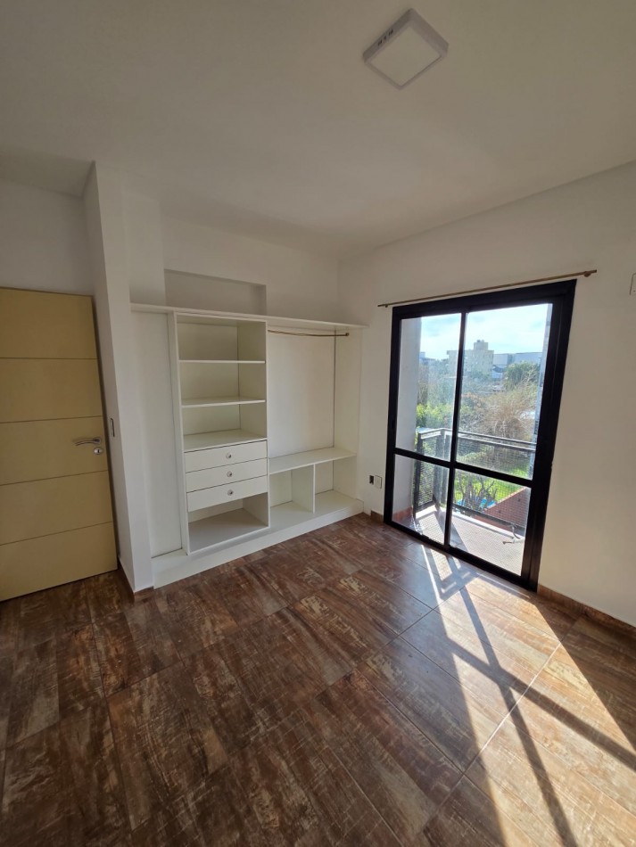 ALQUILER DOS AMBIENTES CON BALCON SAN MIGUEL CENTRO