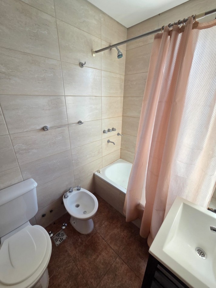 ALQUILER DOS AMBIENTES CON BALCON SAN MIGUEL CENTRO