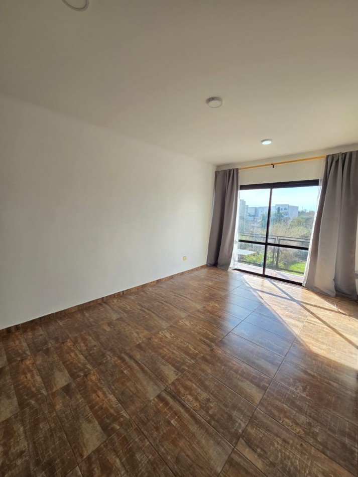 ALQUILER DOS AMBIENTES CON BALCON SAN MIGUEL CENTRO
