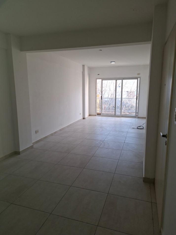 Alquiler monoambiente con balcon muñiz