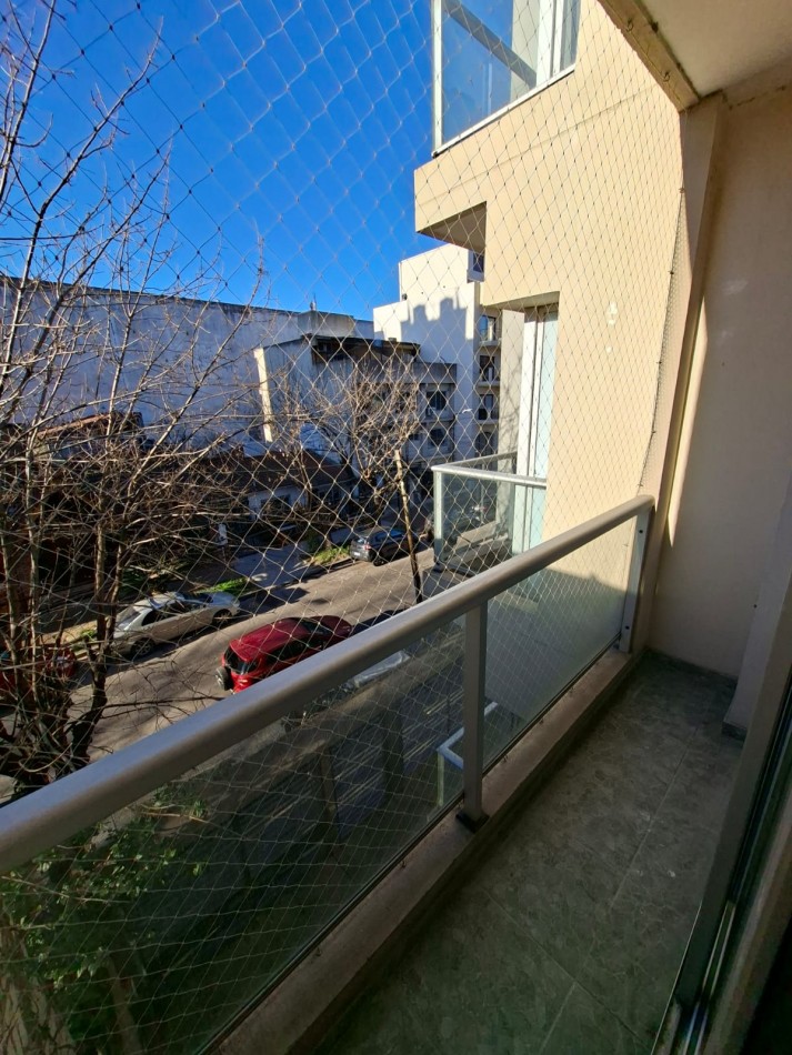 Alquiler monoambiente con balcon muñiz