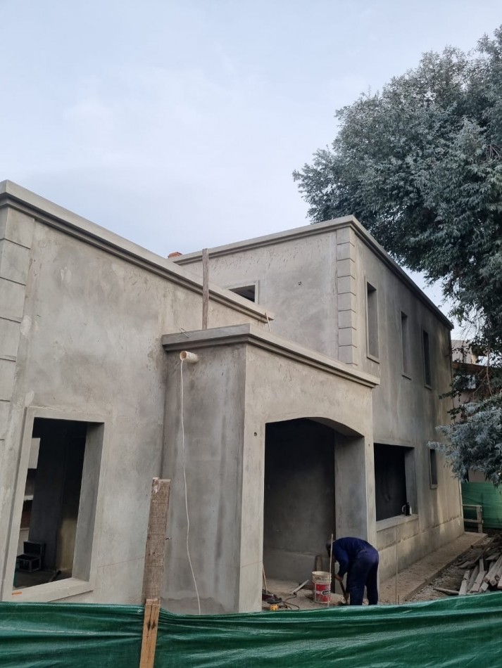 VENTA CASA CATEGORIA A ESTRENAR BARRIO MAGNA BARRIO CERRADO