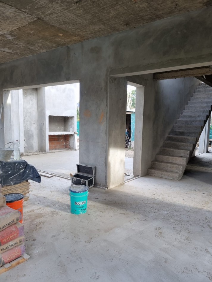 VENTA CASA CATEGORIA A ESTRENAR BARRIO MAGNA BARRIO CERRADO