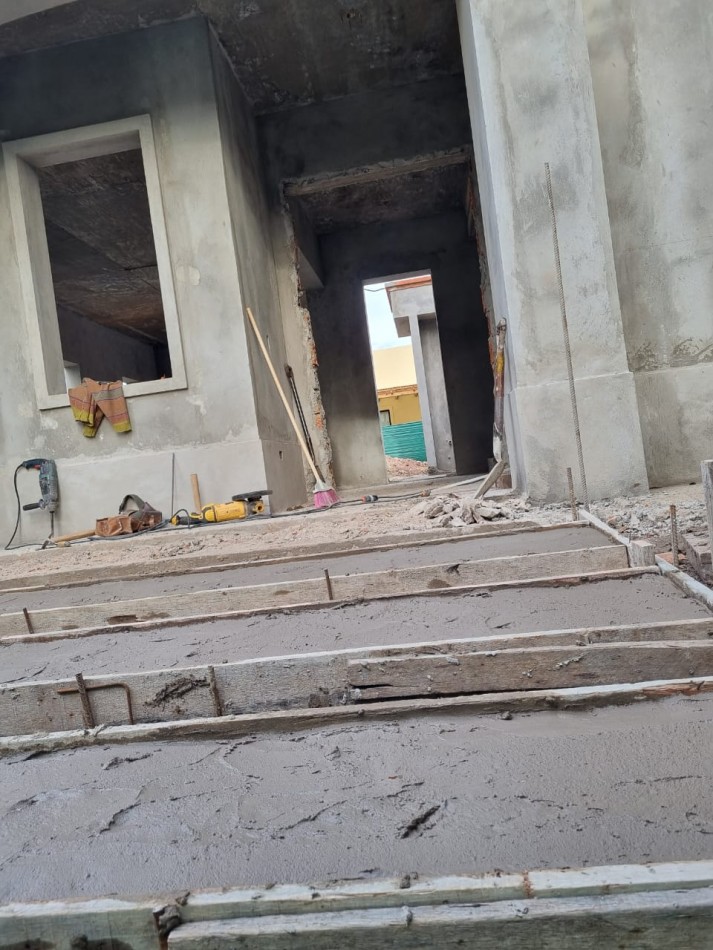 VENTA CASA CATEGORIA A ESTRENAR BARRIO MAGNA BARRIO CERRADO