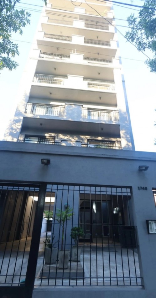 VENTA APTO CREDITO APTO PROFESIONAL DOS AMBIENTES BALCON SAN MIGUEL CENTRO