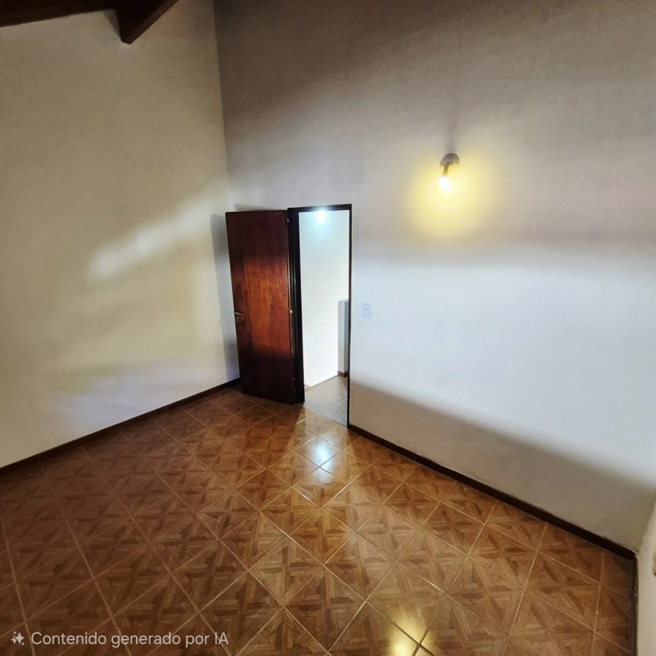 VENTA DUPLEX TRES AMBIENTES PATIO COCHERA SAN MIGUEL