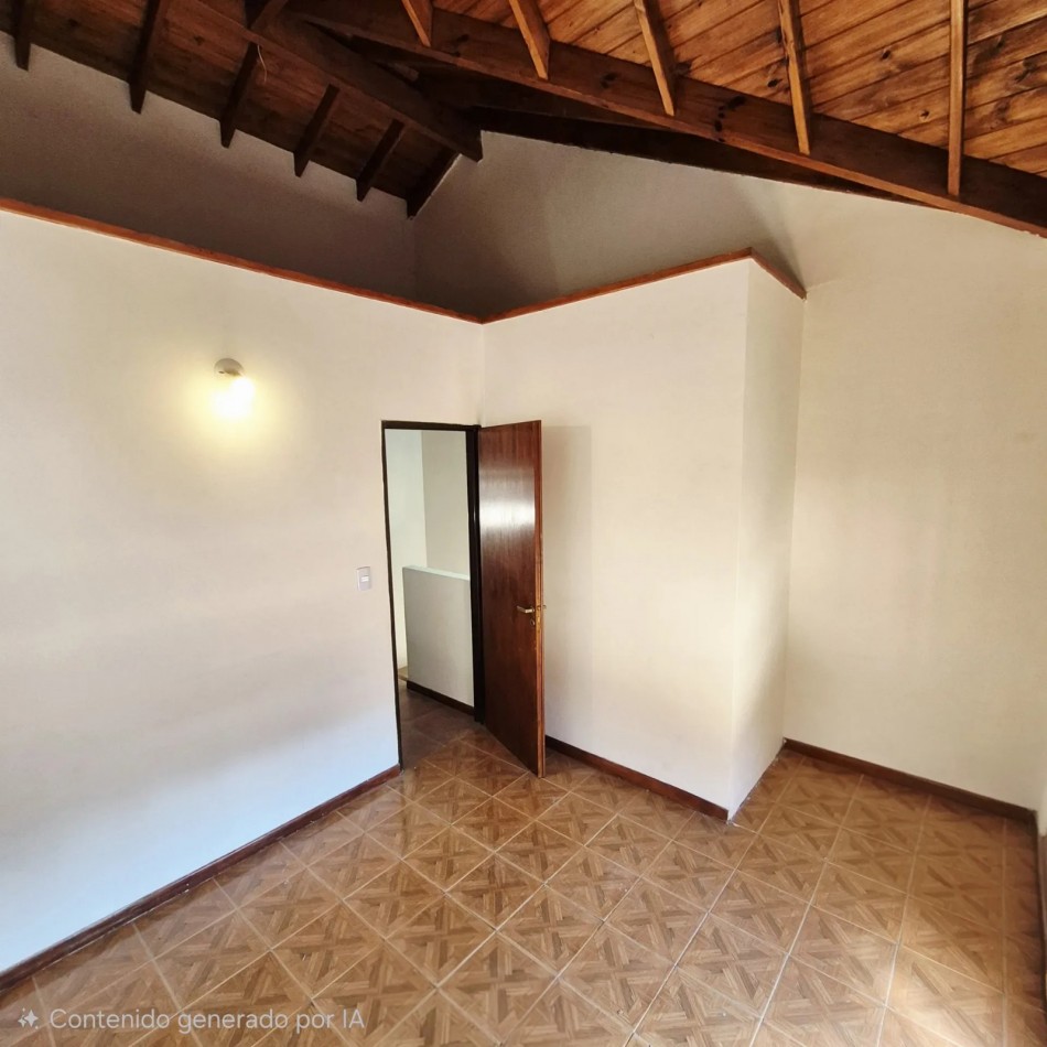 VENTA DUPLEX TRES AMBIENTES PATIO COCHERA SAN MIGUEL